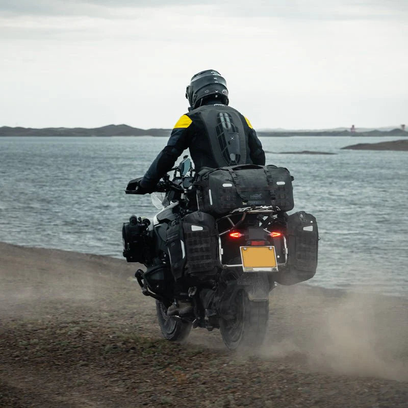LOBOO Alps Aufblasbare Wasserdichte Seitentaschen (23L/30L) — Stoßdämpfendes Soft-Pannier-System mit Diebstahlsicherung für Motorrad-Adventure-Touren