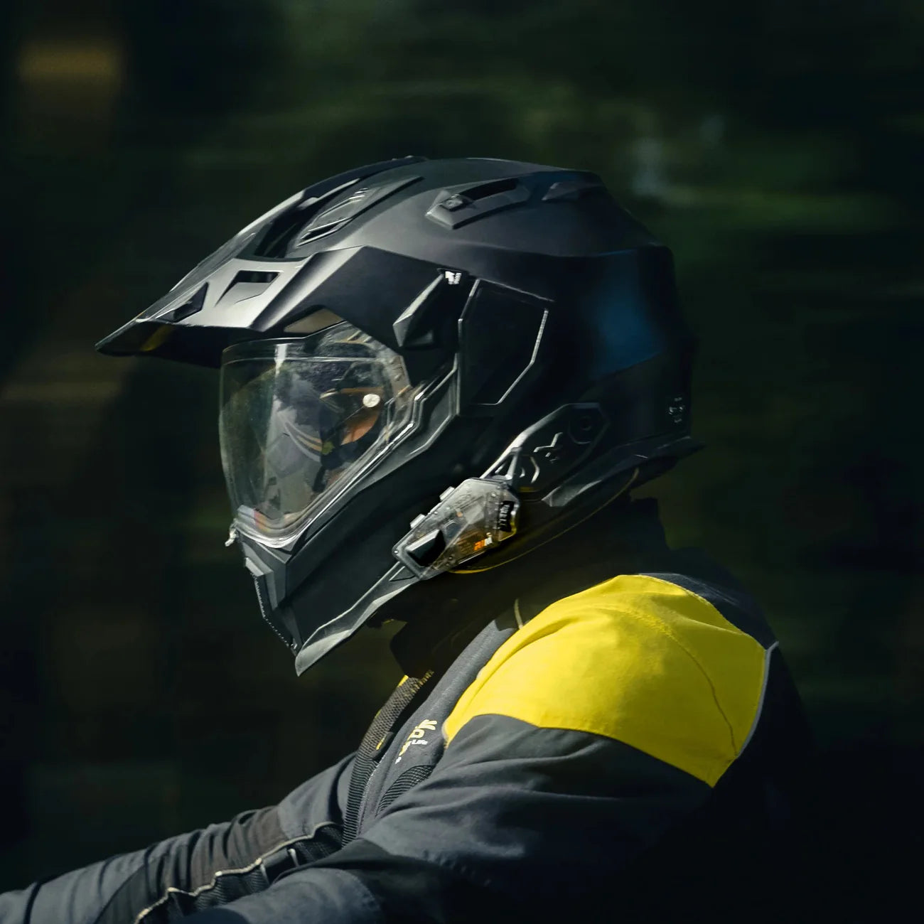 LOBOO R1M Motorcycle Intercom Helmet Headset – 24-Rider Bluetooth Mesh, 60H, IP67