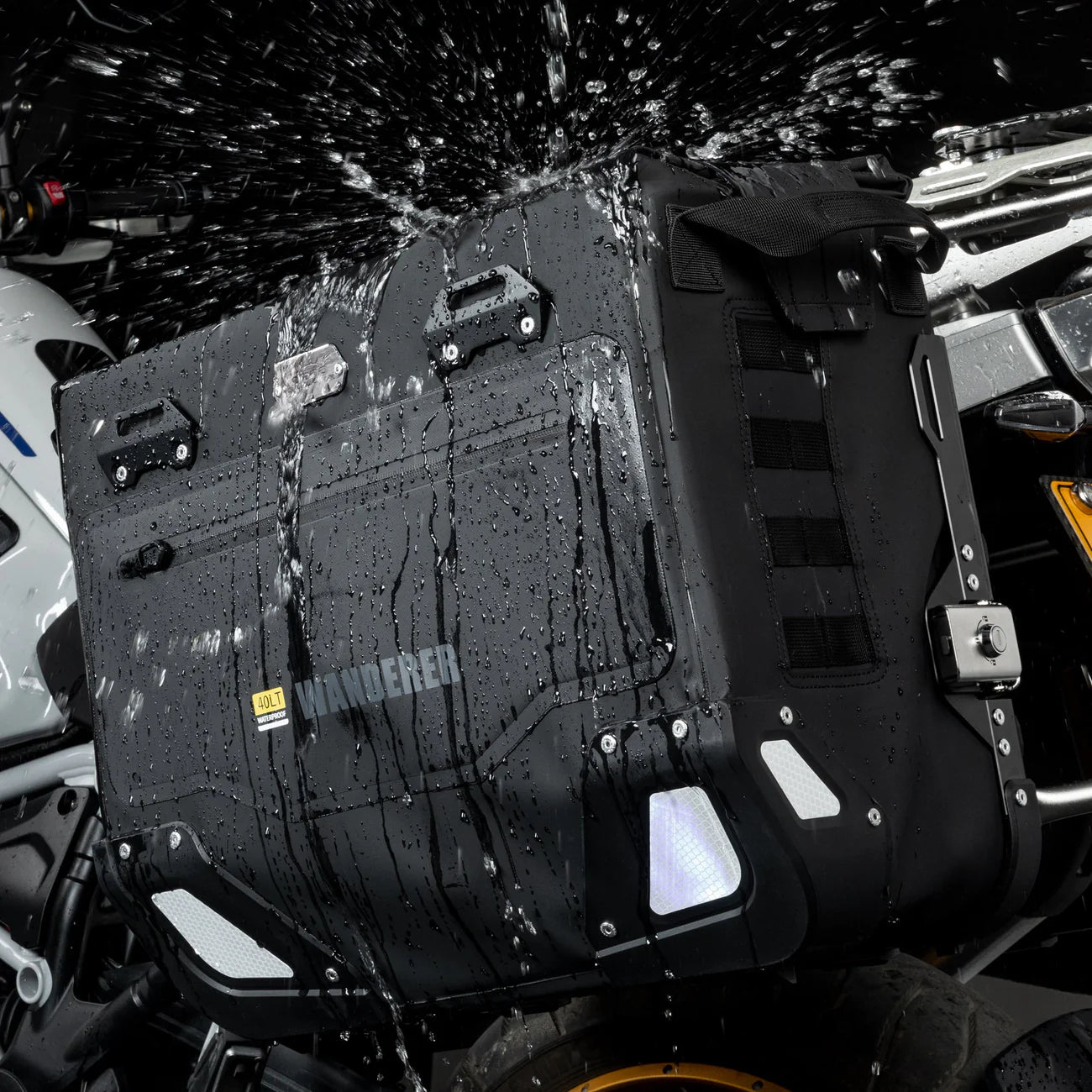 LOBOO Wanderer Wasserdichte Seitentaschen (40L/40L) — Kompaktes Quick-Release Soft-Pannier-System mit MOLLE-Erweiterung für Motorrad-Adventure-Touren